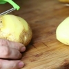 Aardappels bak in die oond