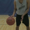 Dribbel met 'n basketbal