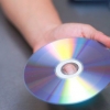 Herstel van 'n cd met tandepasta