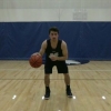 Doen 'n crossover wanneer jy basketbal speel