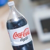 Maak 'n vuurpyl met dieet coke en mentos