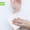 Pas 'n tydelike tatoeëermerk toe