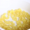 Pasta klaarmaak in die magnetron