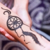 Zorgen vir 'n hennatatoeage
