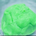 Maak play doh weer glad