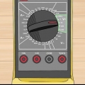 Gebruik 'n digitale multimeter