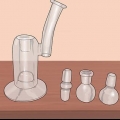 Maak 'n glas bong skoon