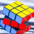 Los 'n rubik's cube op