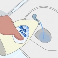 Ontblokkeer 'n toilet sonder 'n suier