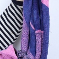 Droog jou hare met 'n handdoek