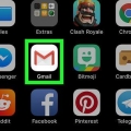 Vee verskeie e-posse in gmail op iphone of ipad uit
