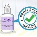 Verwyder wimperverlengings