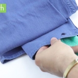 Verwyder bloedvlekke van jeans