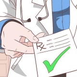 Vermy abdominale pyn met antibiotika