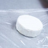 Verwyder brie se kors