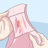 Herken die simptome van chlamydia (vir vroue)