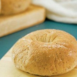 Een bevroren bagel laten smaken alsof hij vers gebakken is