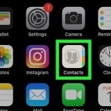 Vee 'n kontak uit whatsapp uit