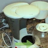 Een koffiezetapparaat schoonmaak
