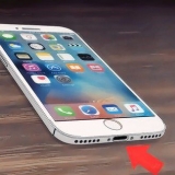Hoe om oorfone op 'n iphone 7 te gebruik