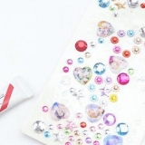Maak 'n vals neuspiercing