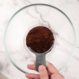 Maak 'n skrop met suiker en koffie