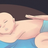 Burp 'n slapende baba