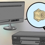 Koppel 'n videorecorder aan jou tv