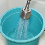 Maak 'n waterverkoeler skoon