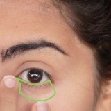 Wend eyeliner op jou waterlyn aan
