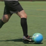 Leer om goed te dribbel as 'n sokkerspeler