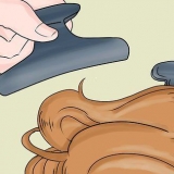 Bevestig haarverlengings met gom