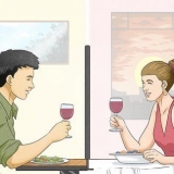 Beïndruk jou kêrel en wys jou liefde in 'n langafstandverhouding