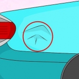 Je auto uitdeuken met 'n föhn