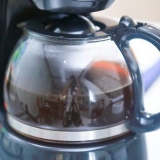 Laat jou hare blink met koffie
