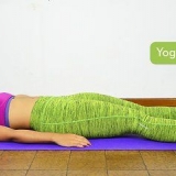 Doen omgekeerde crunches