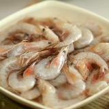 Scampi se skoonmaak