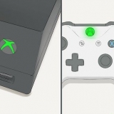 Laai speletjies op die agtergrond af terwyl jou xbox af is