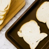 Roosterbrood in die oond gemaak