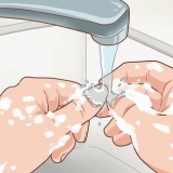 Droog gif klimop uitslag