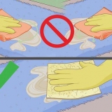 Urine reuke en die verwydering van vlekke
