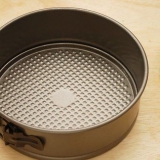 Voorkomen dat kaaskoek breek
