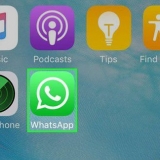 Kyk of iemand jou nommer op whatsapp het