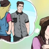 Maak seker dat die ou op wie jy verlief is, van jou hou en nie van iemand anders nie