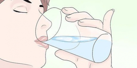 Raak ontslae van seer gebarste lippe