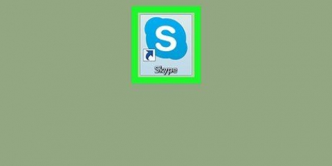 Meld alle toestelle af wat by skype aangemeld is