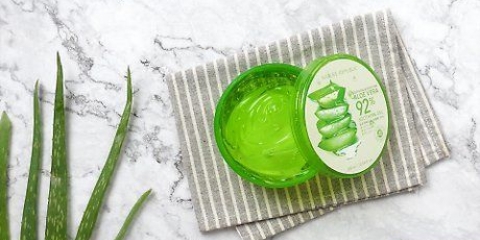 Hoe om aloe vera sjampoe te maak