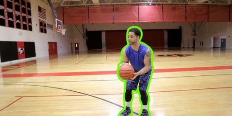 Skiet beter wanneer jy basketbal speel