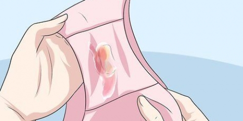 Herken die simptome van chlamydia (vir vroue)