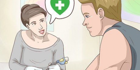 Stort met 'n nuwe tatoeëermerk